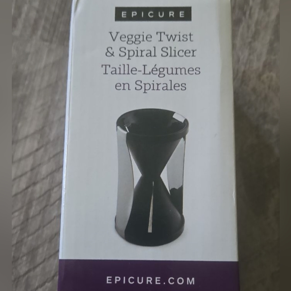 Epicure NIB Veggie Twist & Spiral Slicer Black Zoodler Kitchen Tool Discontinued